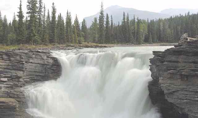 athabasca-falls2