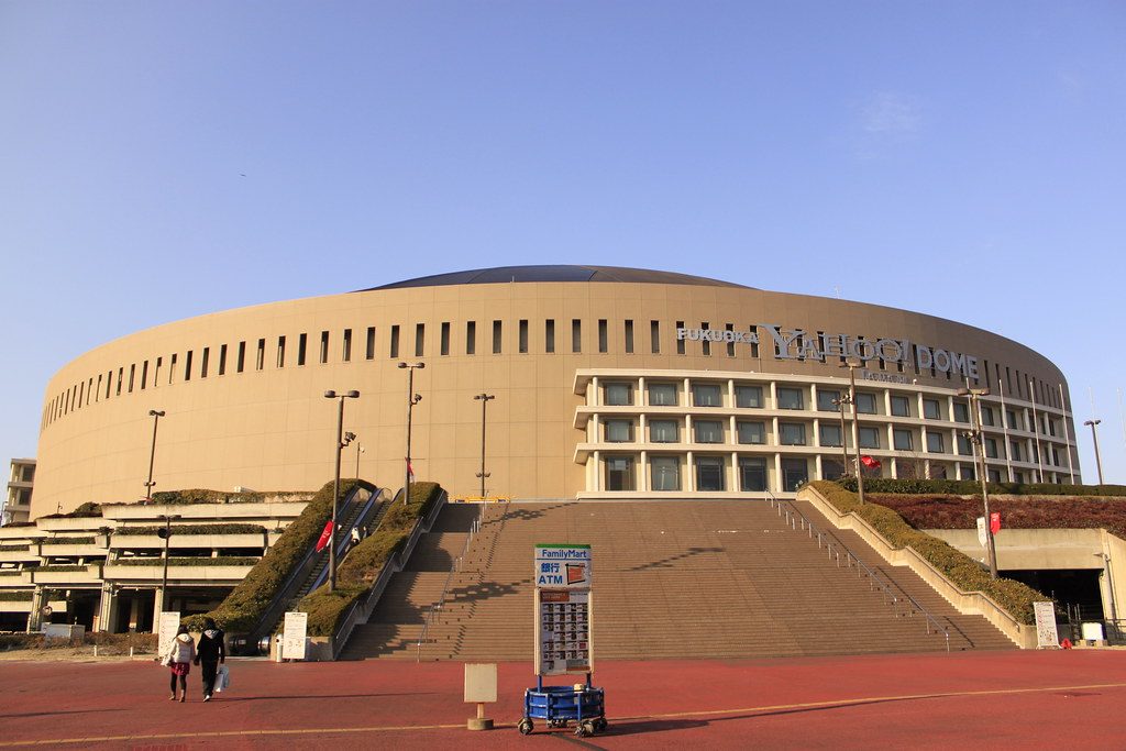 これでコンサートもバッチリ 福岡ドーム ヤフオク ドーム の座席表と見え方 Travelzaurus Com トラベルザウルスドットコム